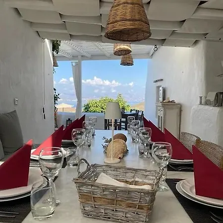 Mikro Chorio Kostos